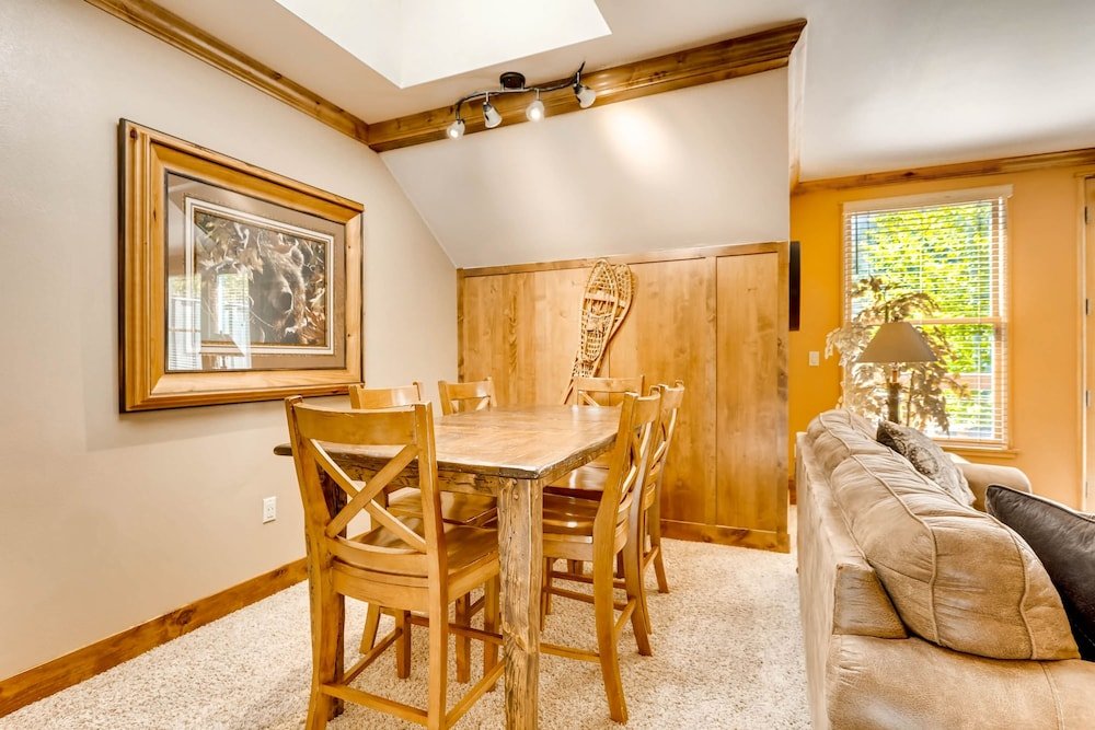 black bear 8032 1 br condo