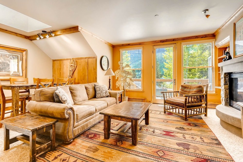 black bear 8032 1 br condo