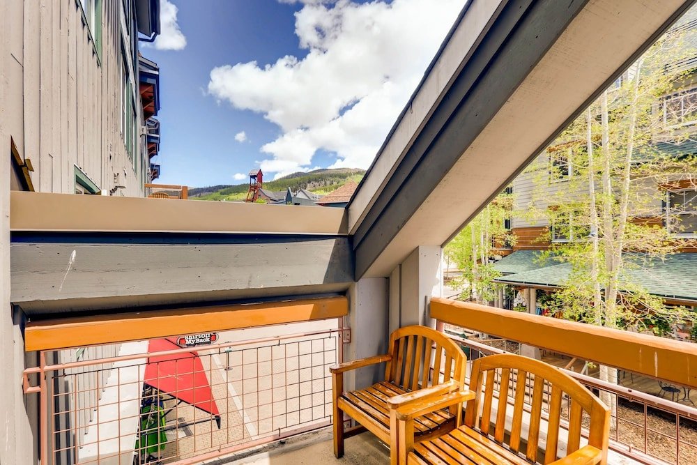 black bear 8034 1 br condo