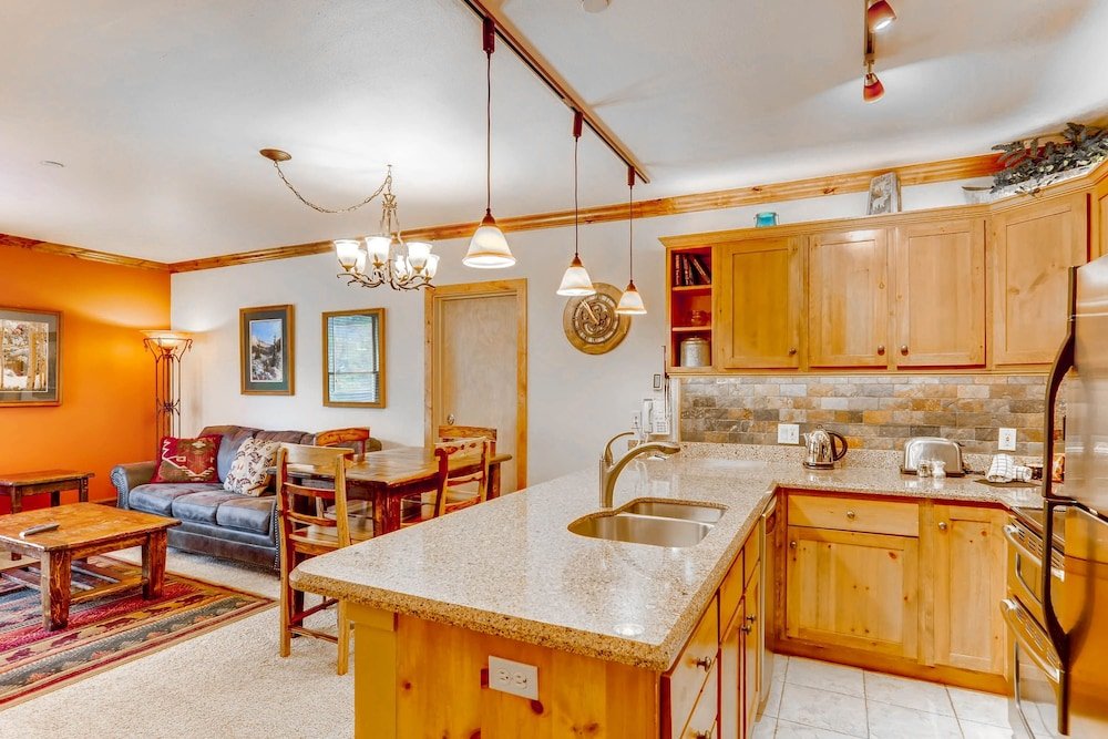 black bear 8034 1 br condo