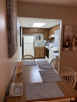 smoky mountains 205 2bd condo with private balcony by redawning