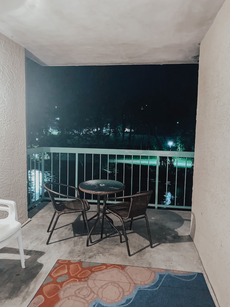 smoky mountains 205 2bd condo with private balcony by redawning