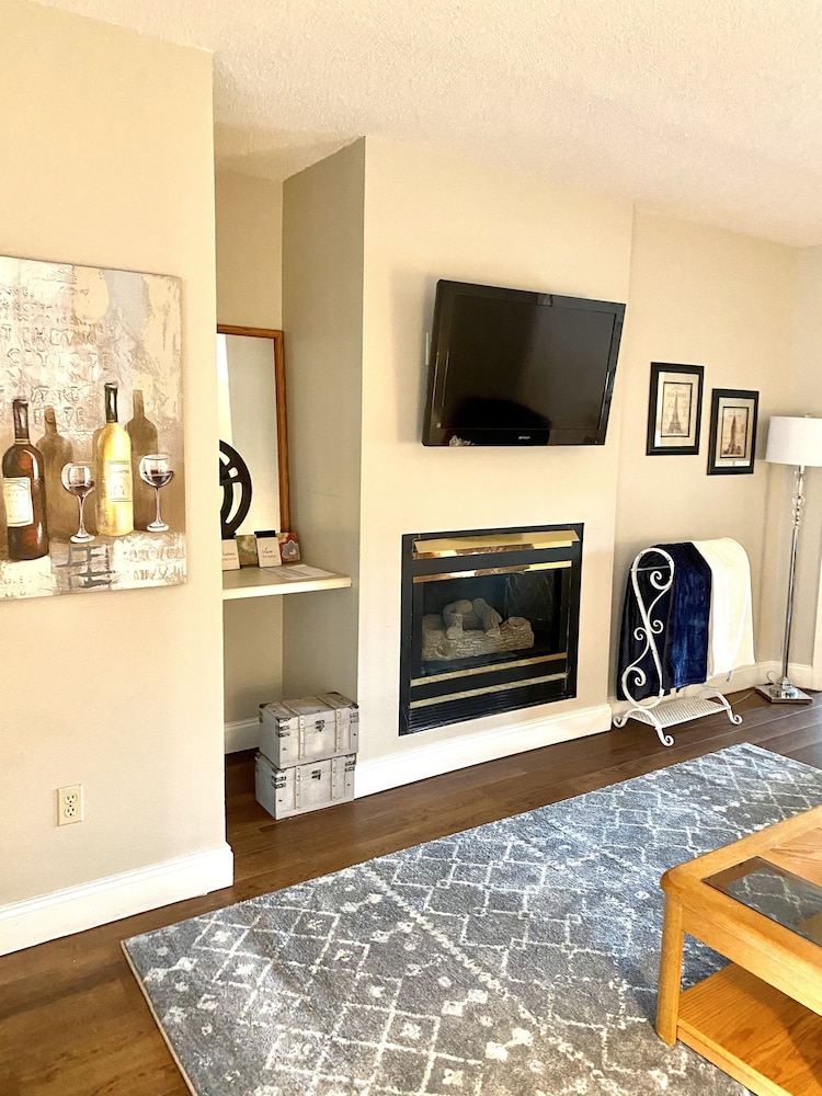 smoky mountains 205 2bd condo with private balcony by redawning
