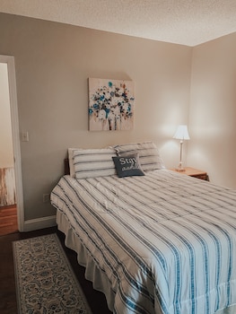 smoky mountains 205 2bd condo with private balcony by redawning