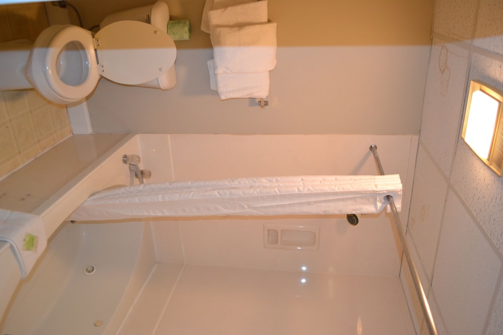 smoky mountains 205 2bd condo with private balcony by redawning