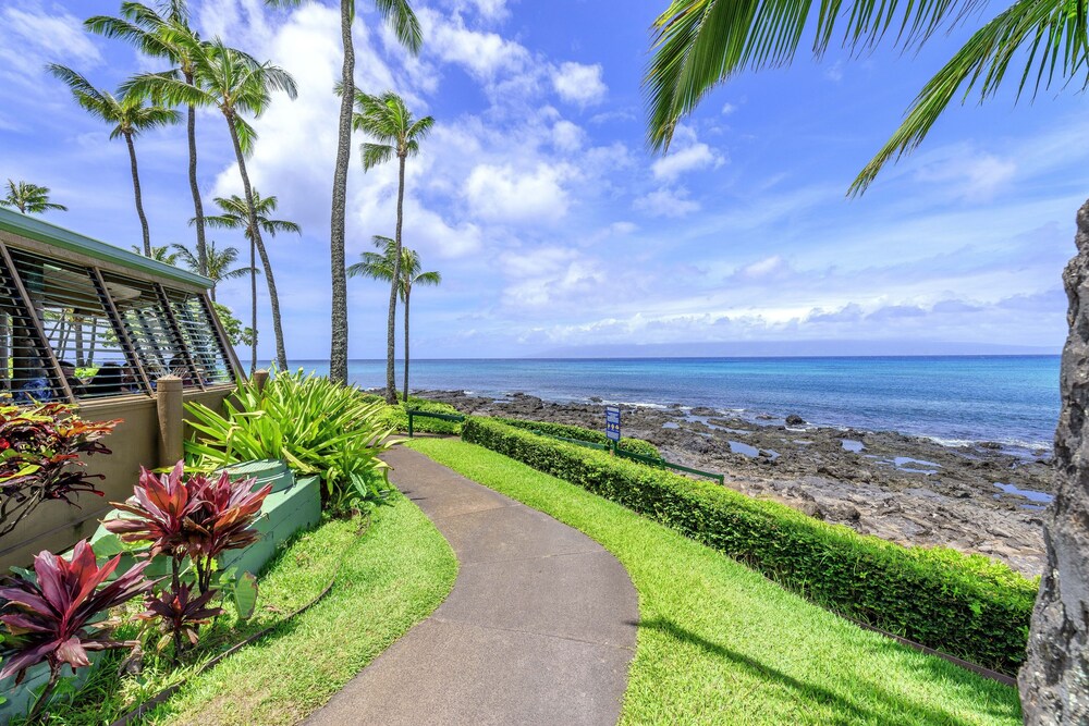 napili shores g157 studio bedroom condo by redawning