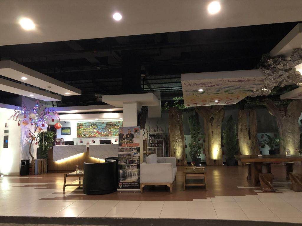 burza hotel lubuk linggau