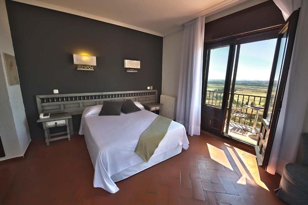 hospedium hotel juan ii