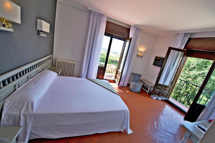 hospedium hotel juan ii