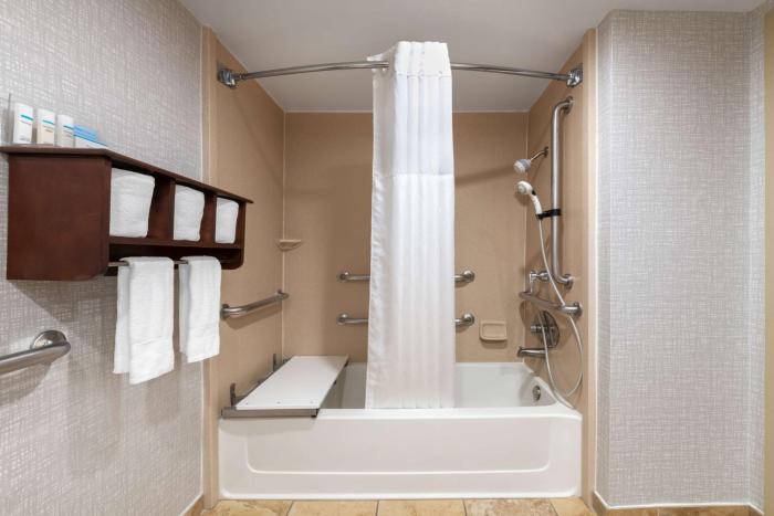 hampton inn denver international airport