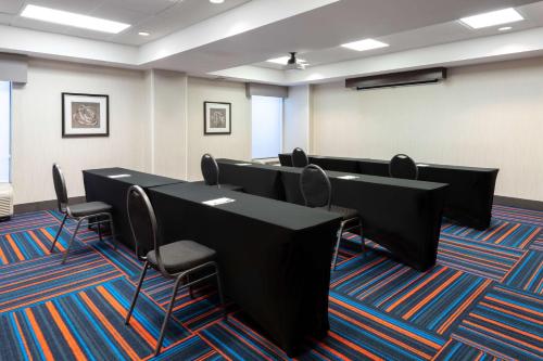 hampton inn denver international airport