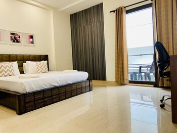 olive service apartments dlf cyber city