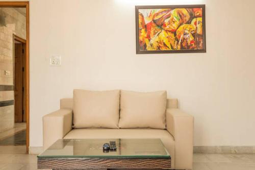 olive service apartments dlf cyber city