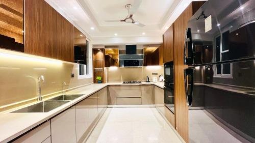 olive service apartments dlf cyber city