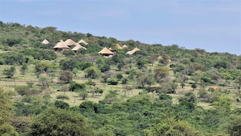 africa safari maasai boma