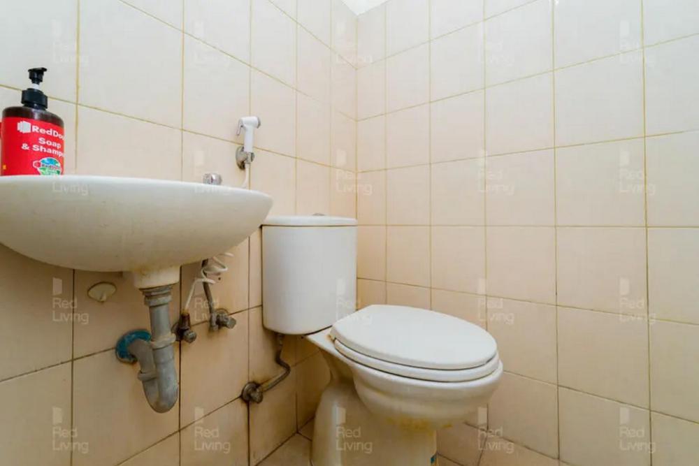 reddoorz apt tamansari panoramic soekarno hatta 3