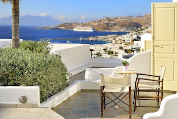 mykonos city