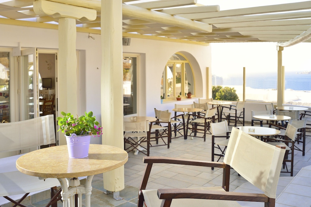 mykonos city