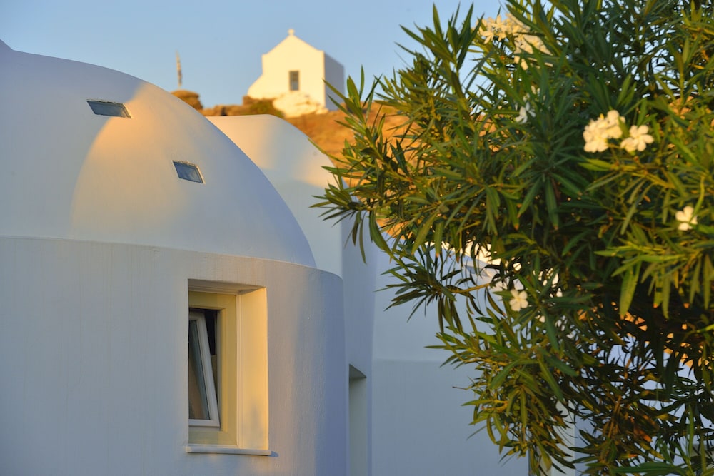 mykonos city