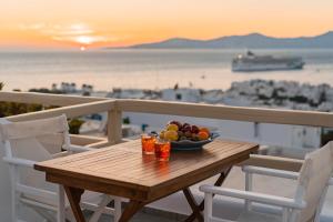 mykonos city