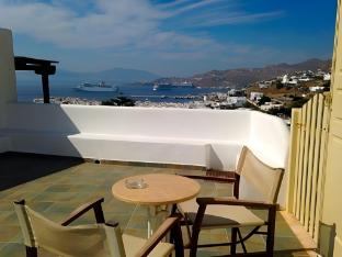 mykonos city