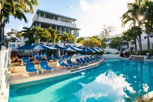 savannah beach club hotel