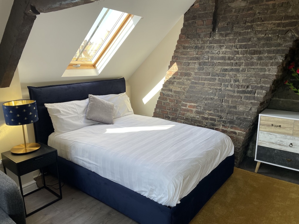 whitby bridge luxury apartments
