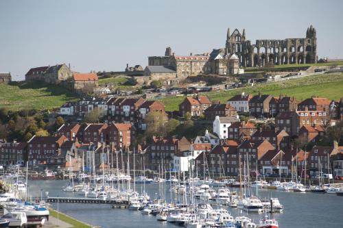 whitby bridge luxury apartments