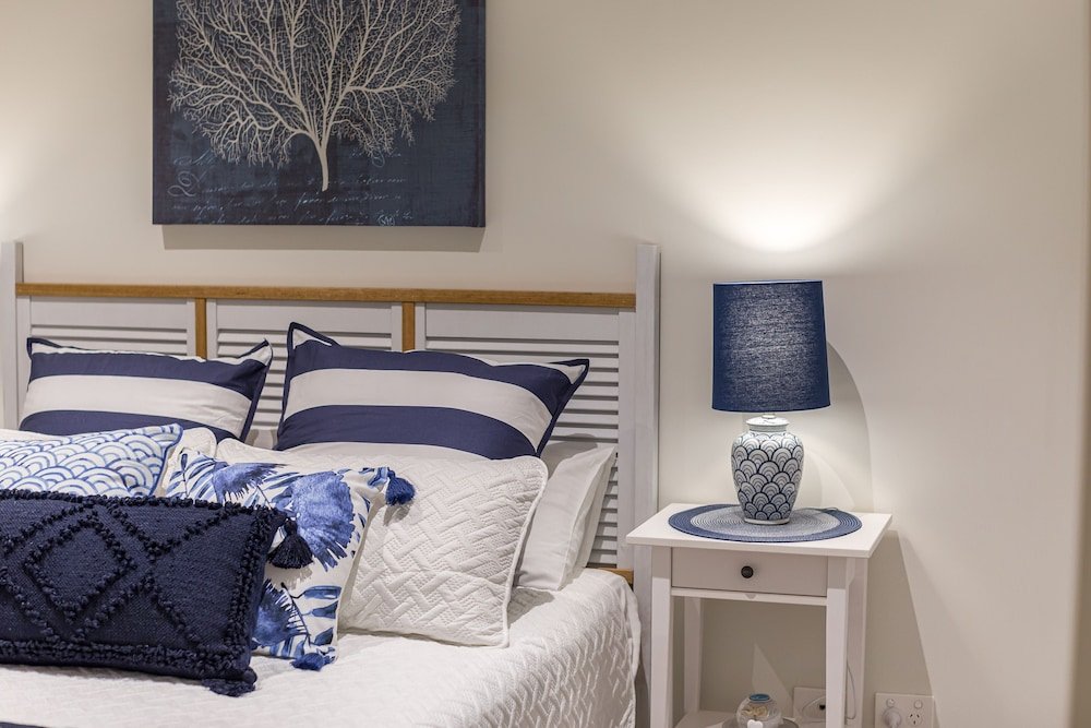 hamptons retreat on level 77 skytower