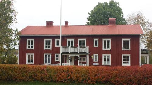 Nya Strandgardens Wardshus,Kristinehamn>>Karlstad,3 star