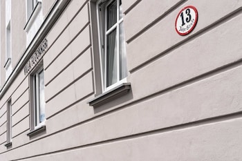 villa floeckner bed and breakfast