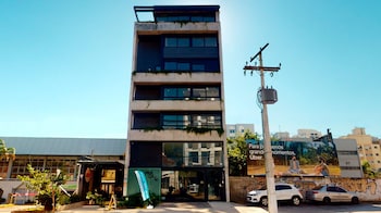 charlie porto alegre praca 4