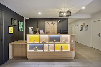 appart hotel odalys city aix en provence latrium