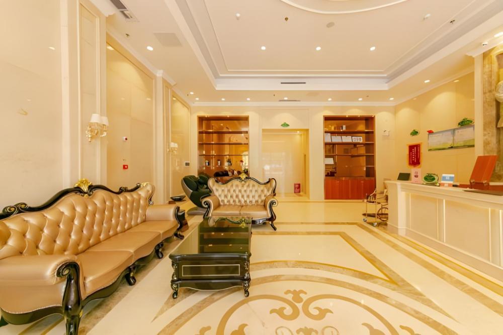 vienna hotel hai nan qionghai jiaji town yinhai road