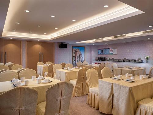 vienna hotel hai nan qionghai jiaji town yinhai road