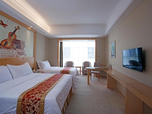 vienna hotel hai nan qionghai jiaji town yinhai road