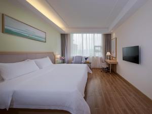 vienna 3 best hotel guangxi pubei coach station