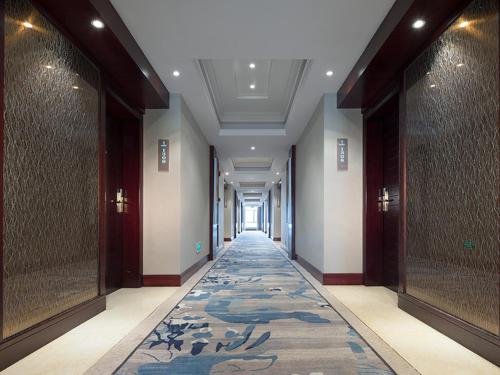 vienna hotel sanshui wanda store
