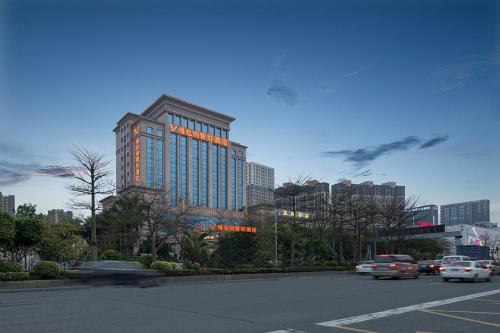 vienna hotel sanshui wanda store