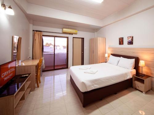 crystal resort korat