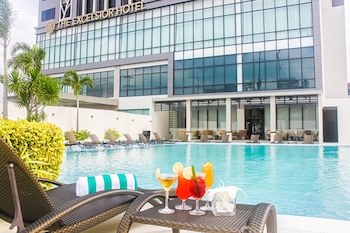 the excelsior hotel las pinas