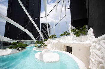 arte mont kiara by psm luxury suites