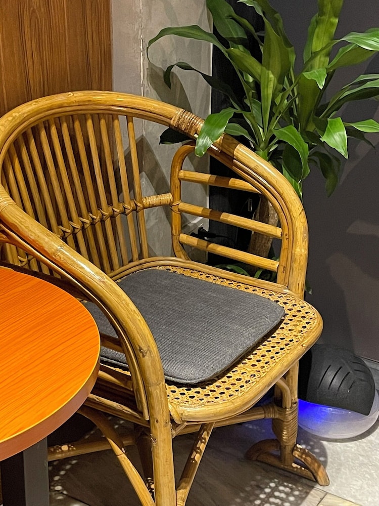 anex hotel near us embassy