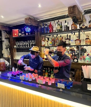 anex hotel near us embassy