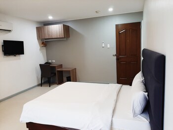 anex hotel near us embassy