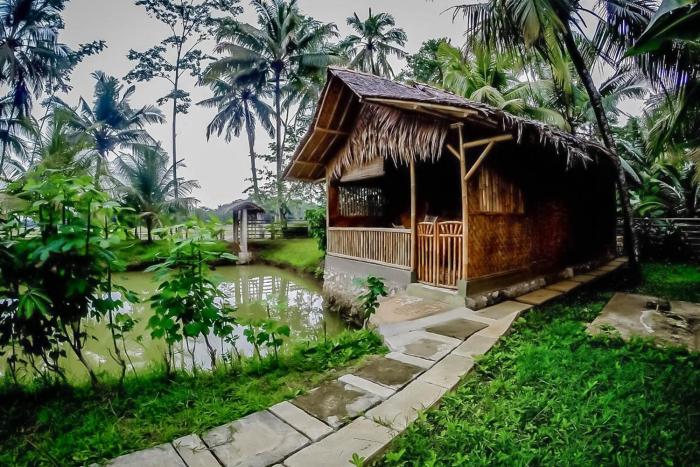 baleku bamboo retreat