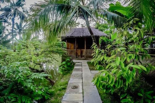 baleku bamboo retreat