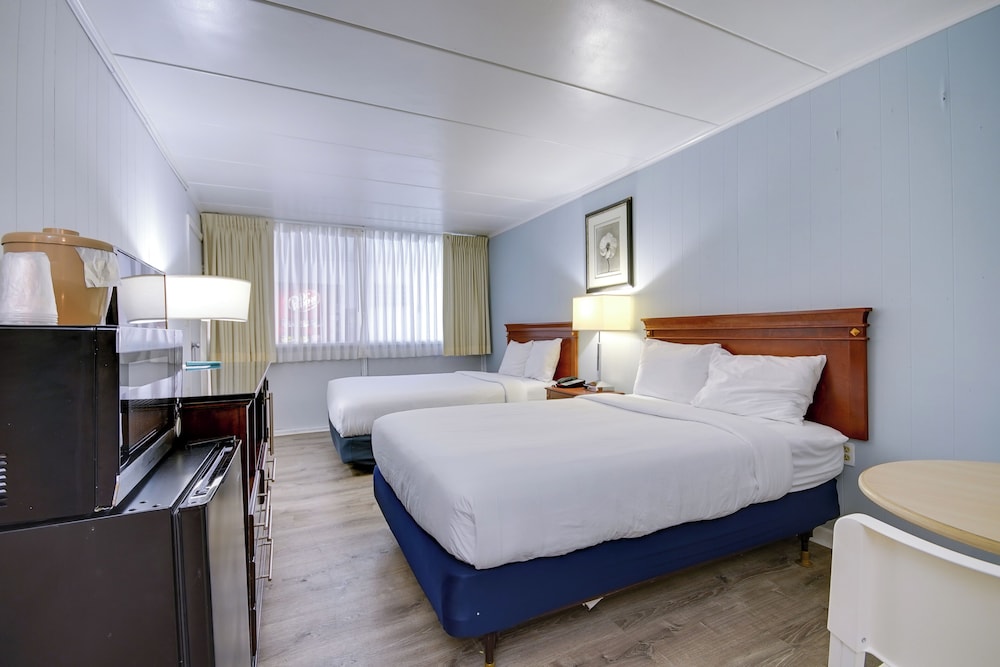 rideau oceanfront motel