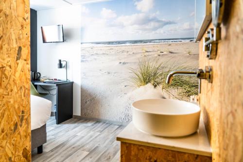 boutique hotel charleys