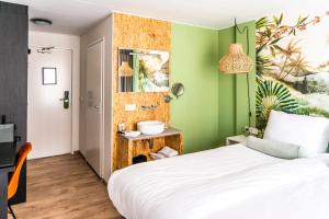 boutique hotel charleys
